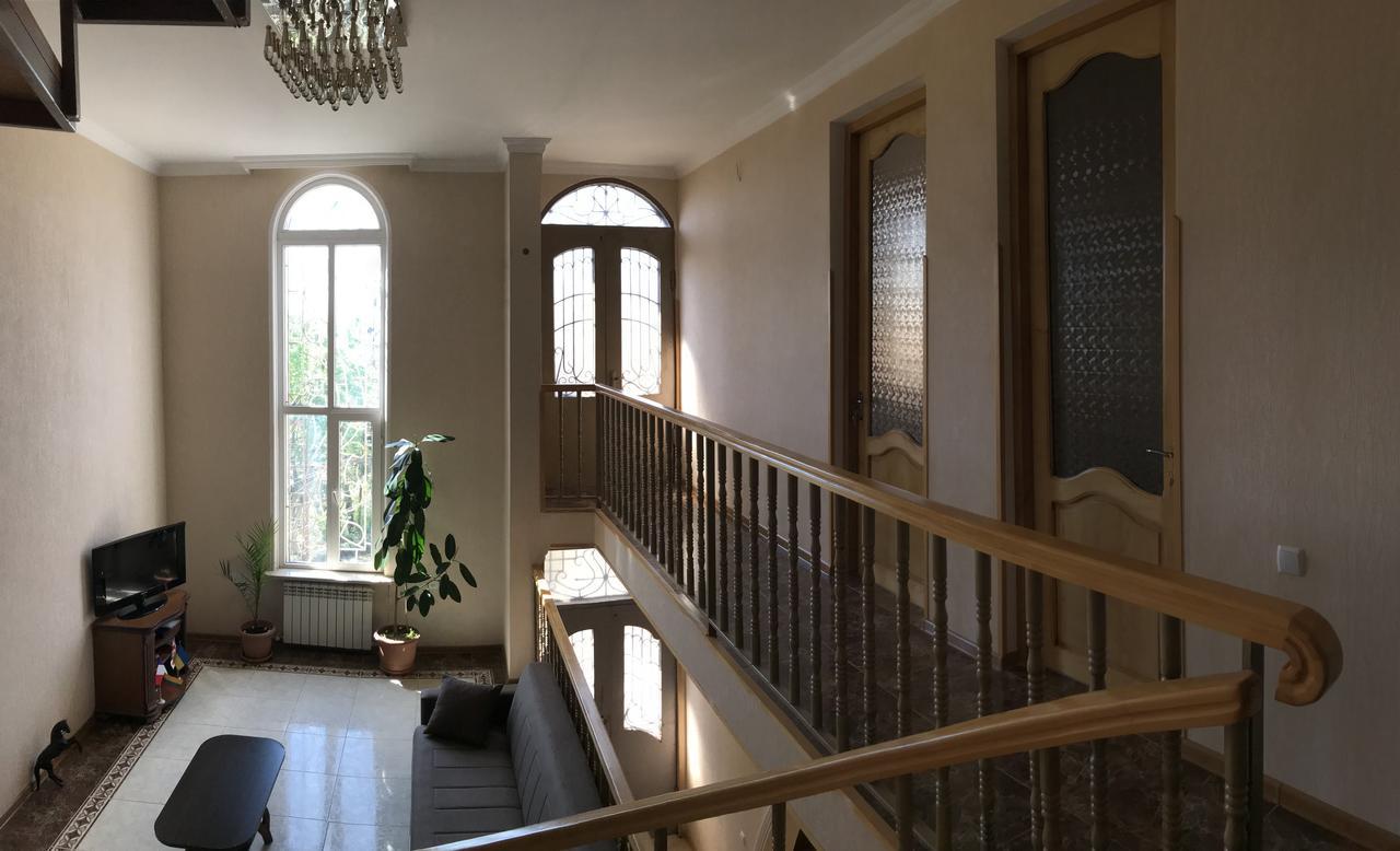 Bajo Guest House كوتايسي المظهر الخارجي الصورة